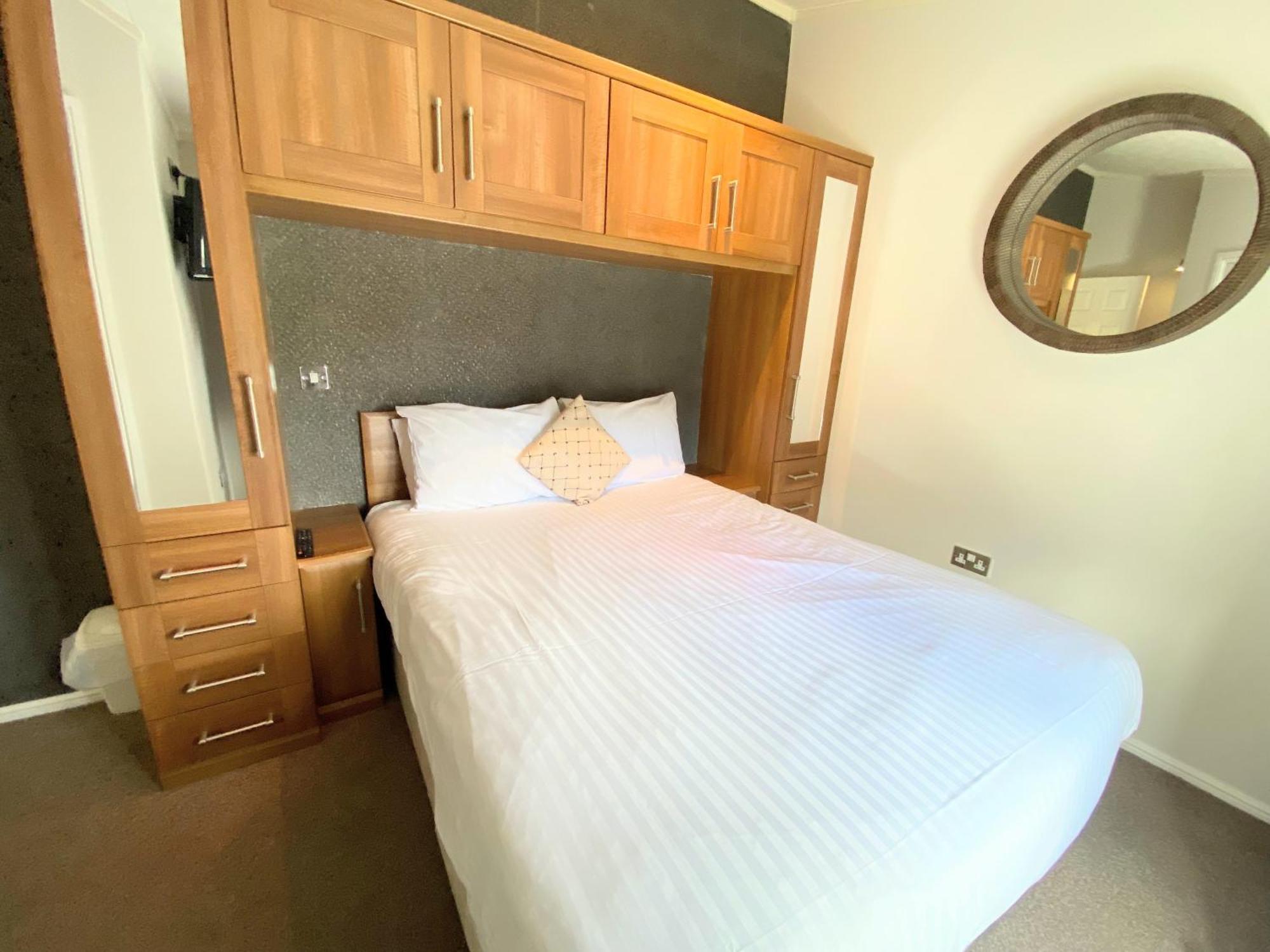 Benarty 11 With Private Hot Tub - Fife - Loch Leven - Lomond Hills - Pet Friendly Villa Kelty Dış mekan fotoğraf