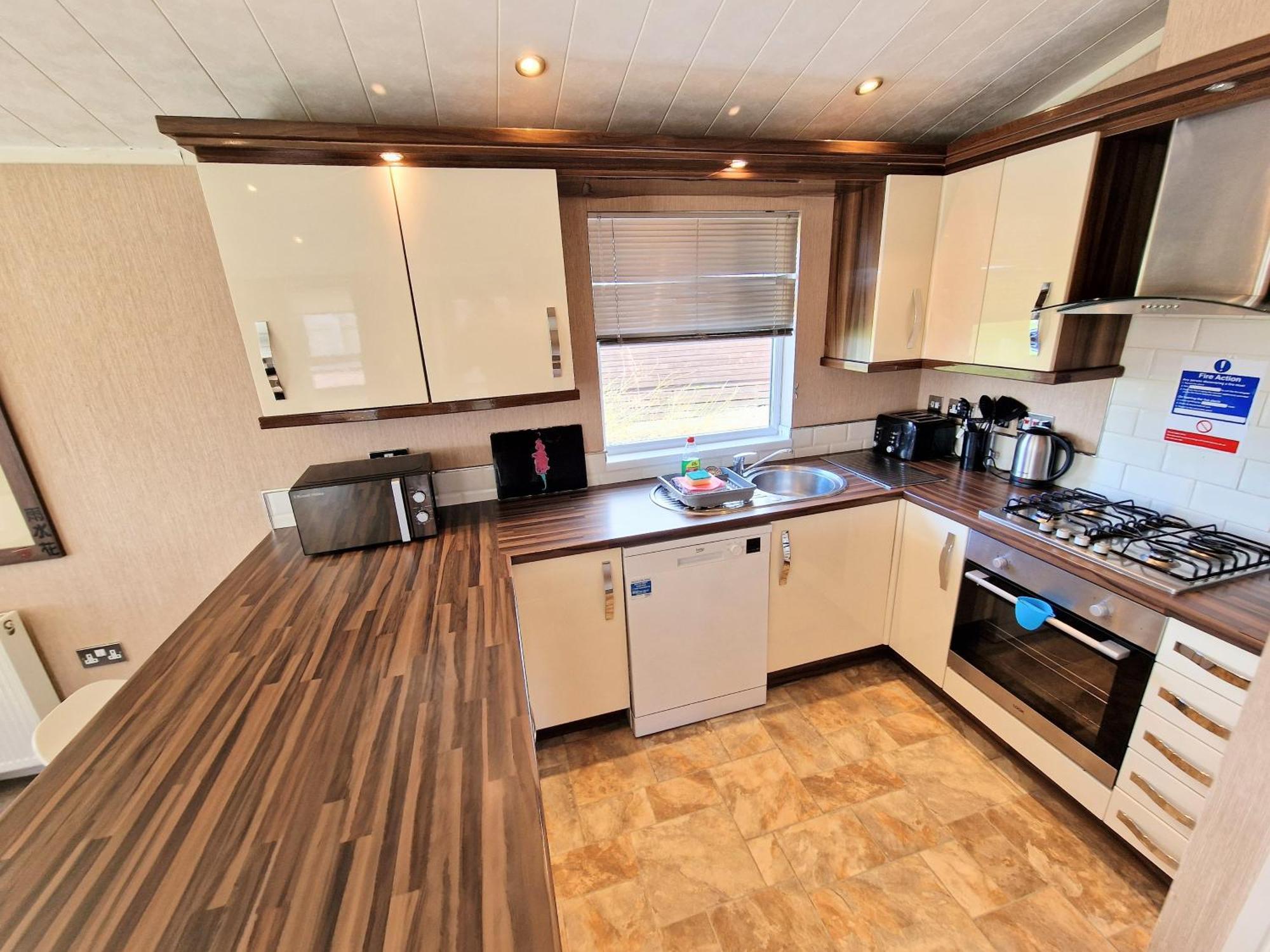 Benarty 11 With Private Hot Tub - Fife - Loch Leven - Lomond Hills - Pet Friendly Villa Kelty Dış mekan fotoğraf