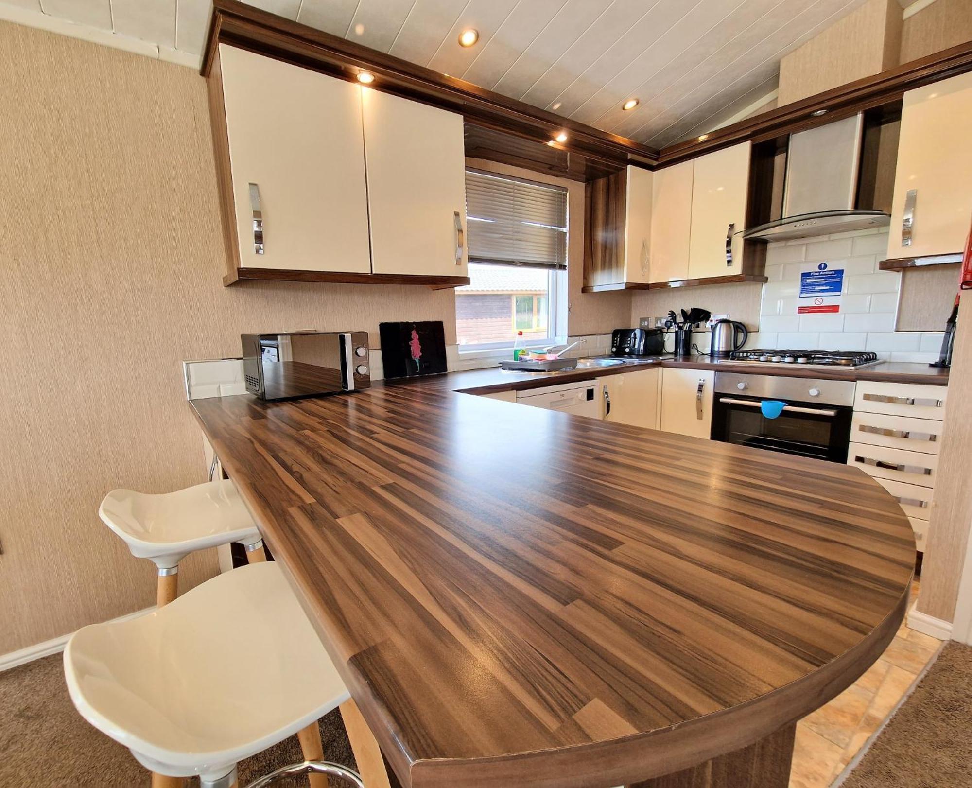 Benarty 11 With Private Hot Tub - Fife - Loch Leven - Lomond Hills - Pet Friendly Villa Kelty Dış mekan fotoğraf