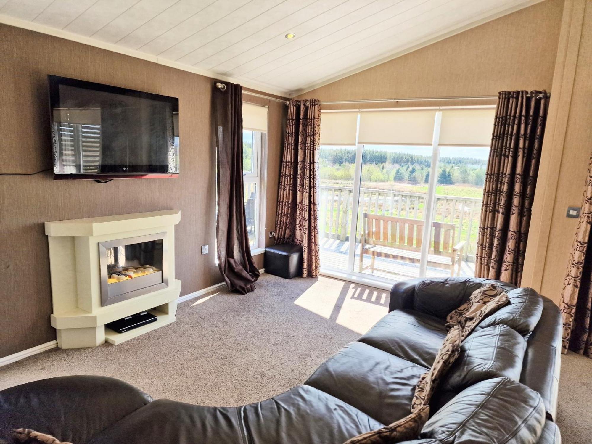 Benarty 11 With Private Hot Tub - Fife - Loch Leven - Lomond Hills - Pet Friendly Villa Kelty Dış mekan fotoğraf